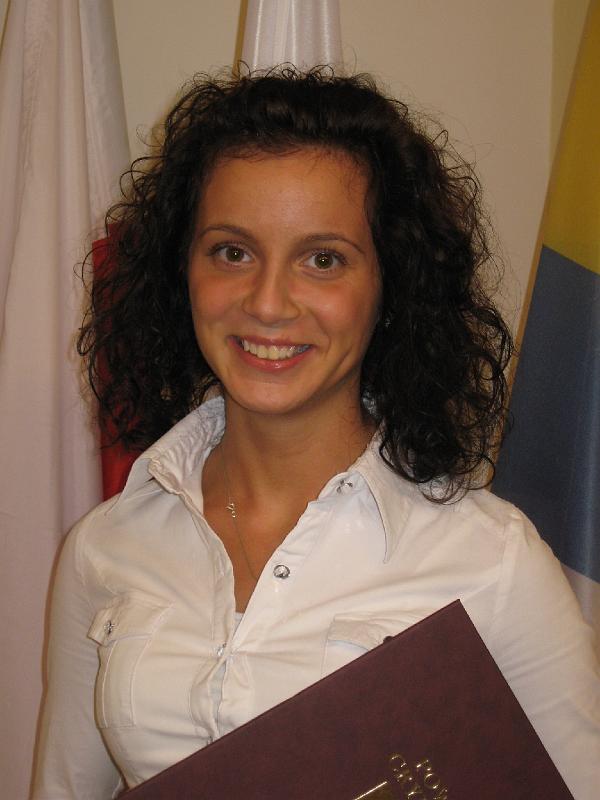 ANNA BEDZAK.jpg